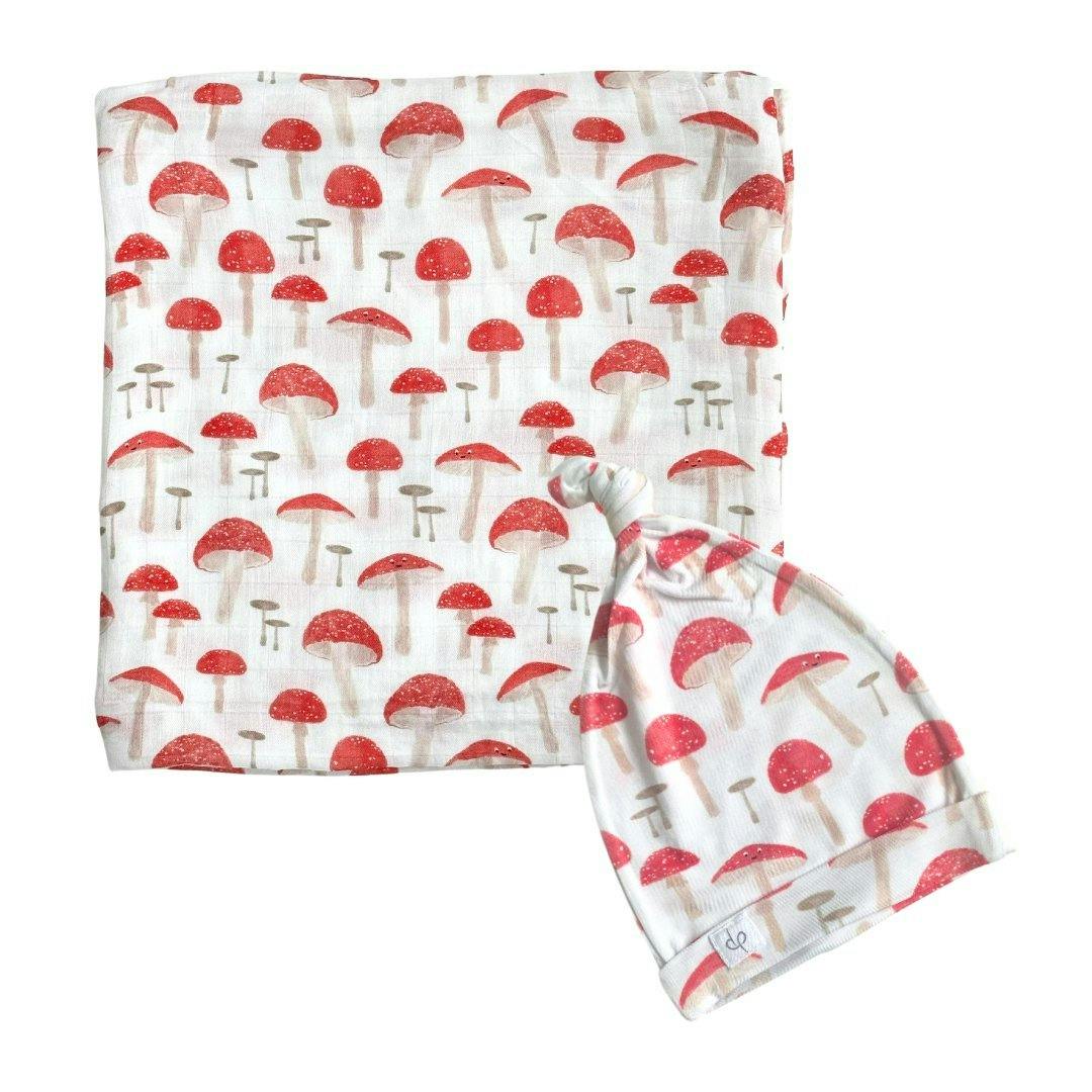Bamboo Muslin Swaddle Blanket & Topknot Set - Ribbits By The Pond