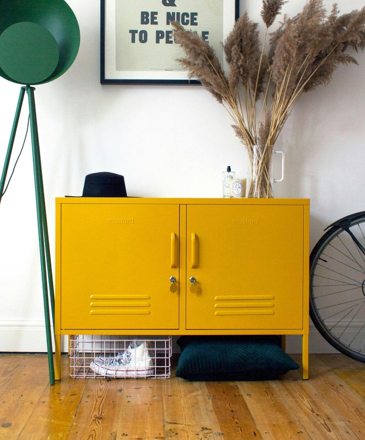 The Lowdown in Mustard