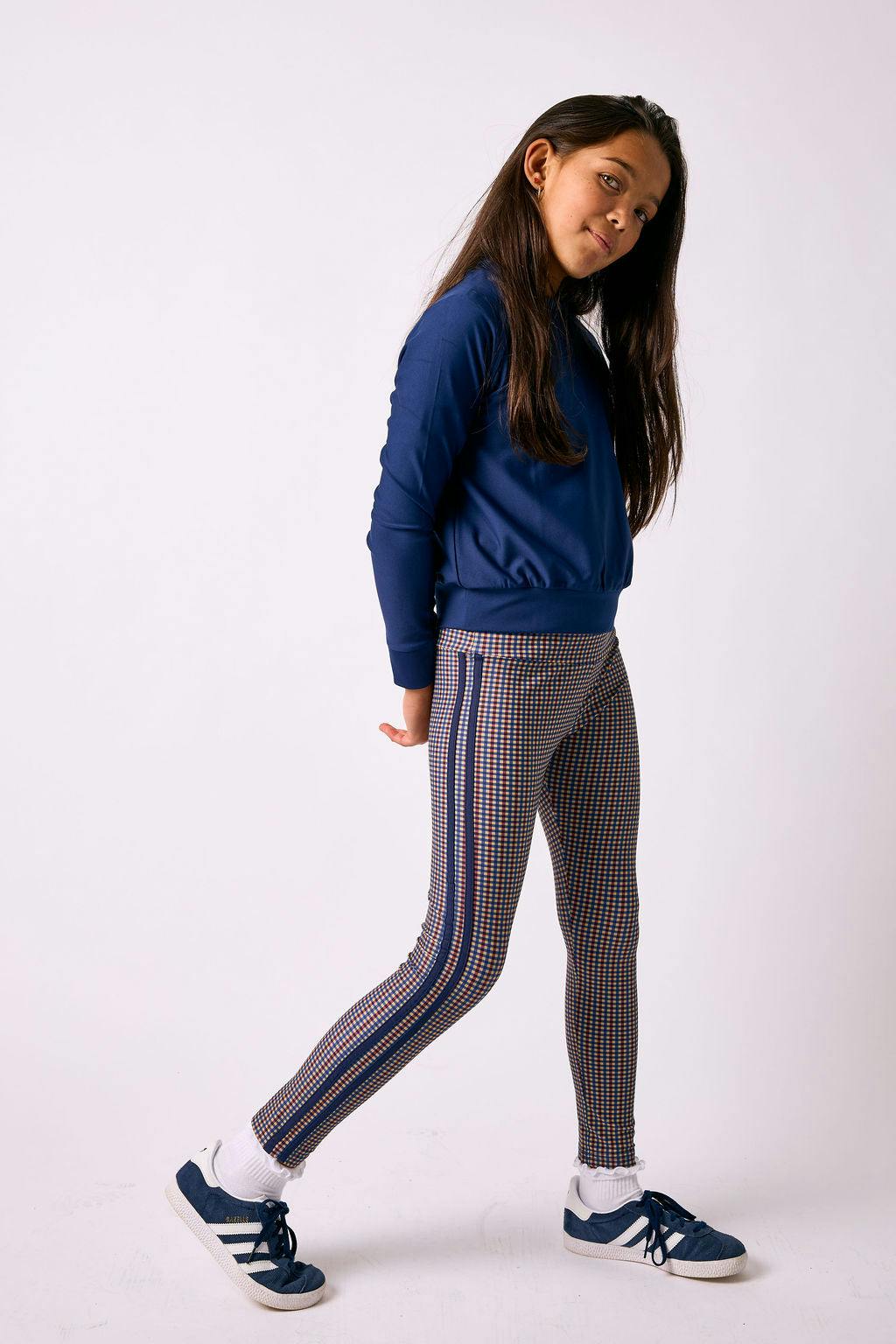 girls navy crewneck