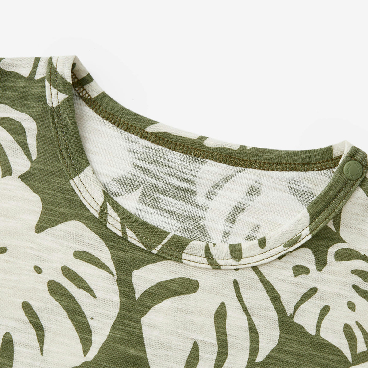 Island Leaf Silhouette Slub Cotton Pocket Tee