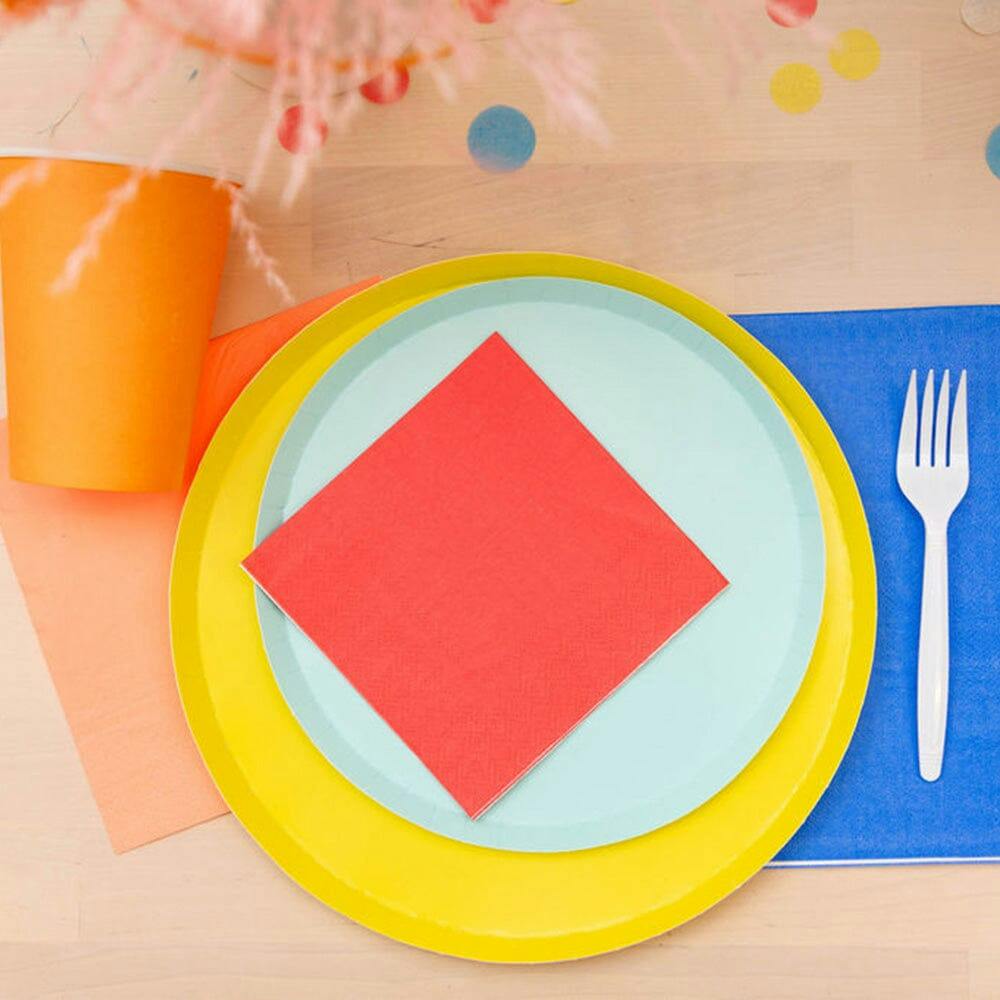 Shades Banana Dinner Plates