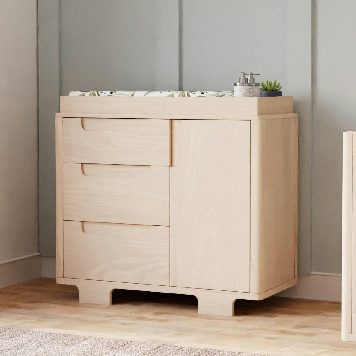 Babyletto Yuzu 3-Drawer Compact Changer Dresser with Removable Changing Tray (41")