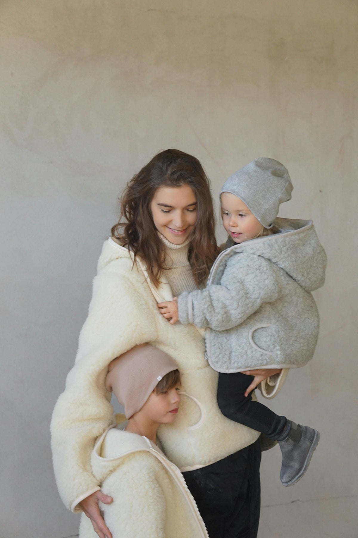 WOMEN'S WOOL COAT