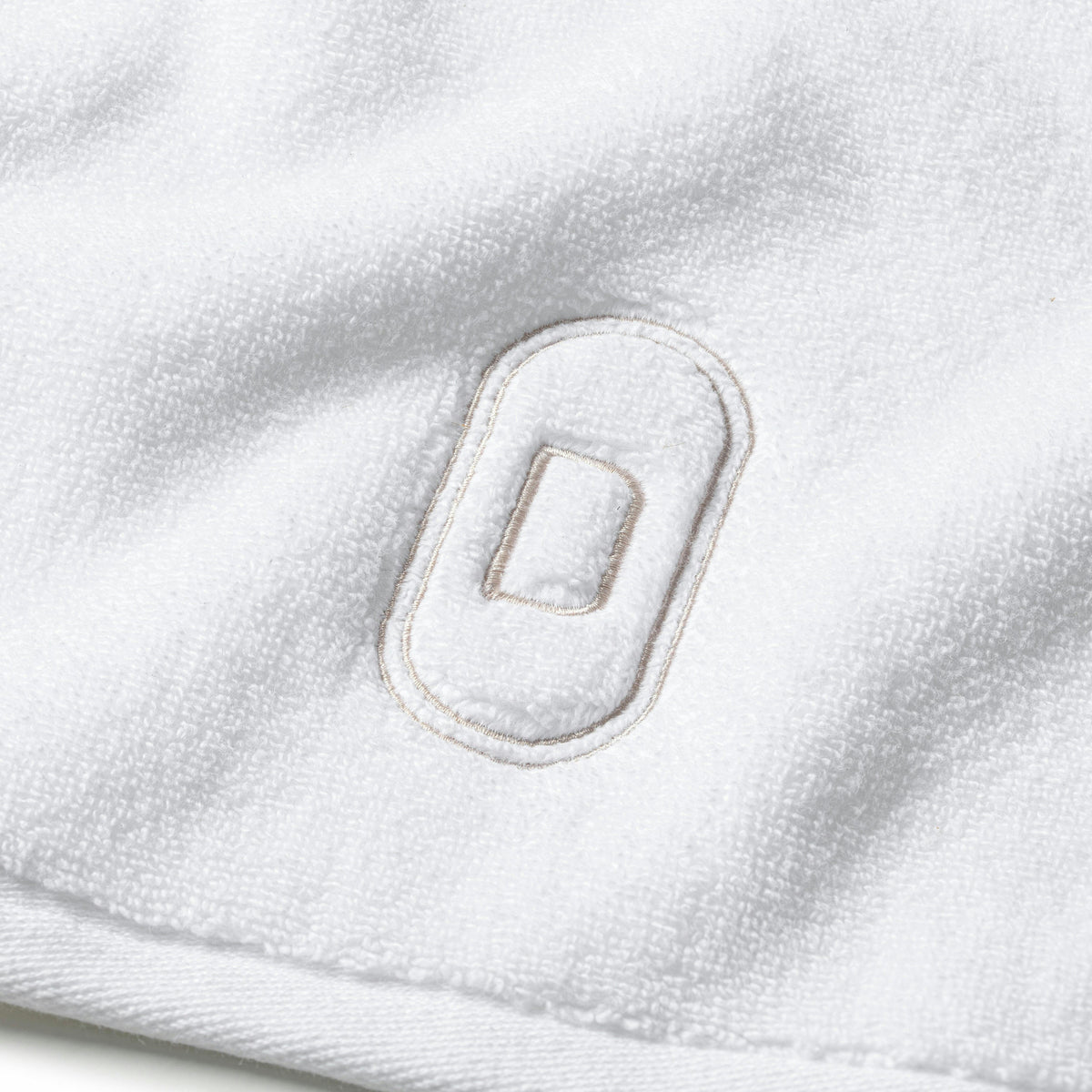 DH Oval Monogram Embroidered Fingertip Towel