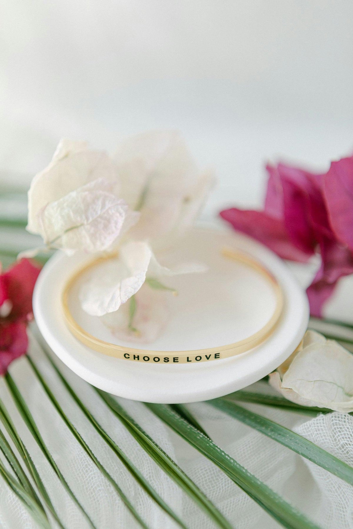 Women's "Choose Love" Bracelet