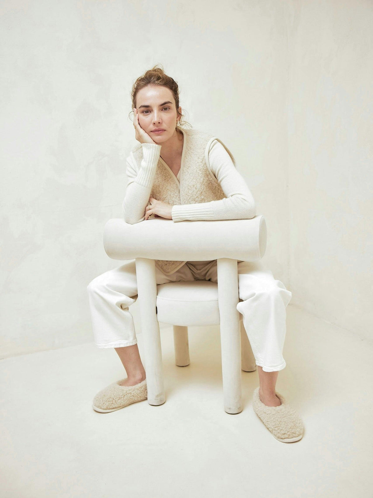 WOMEN'S WOOL VEST WITH LINING