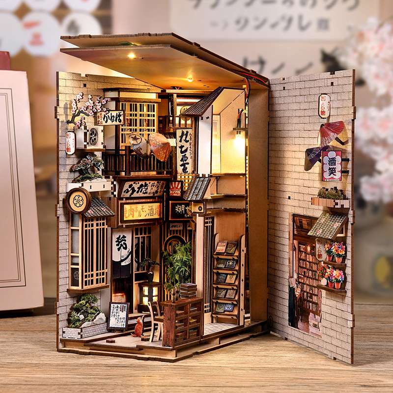 Cat Alley House Japanese DIY Book Nook Kit