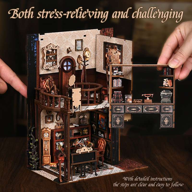 Secret Case Files Detective DIY Book Nook Kit