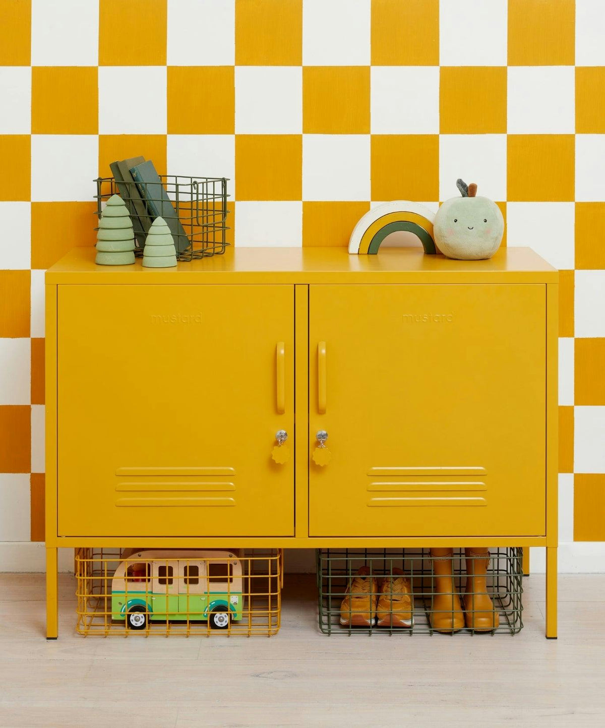 The Lowdown in Mustard