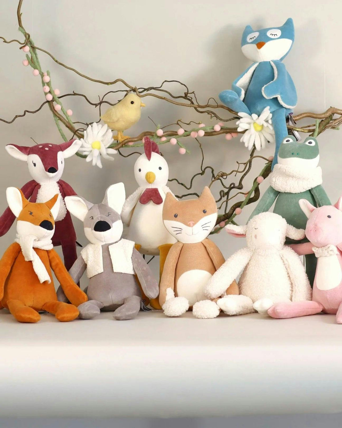 Henri the Wolf | Pamplemousse Peluches